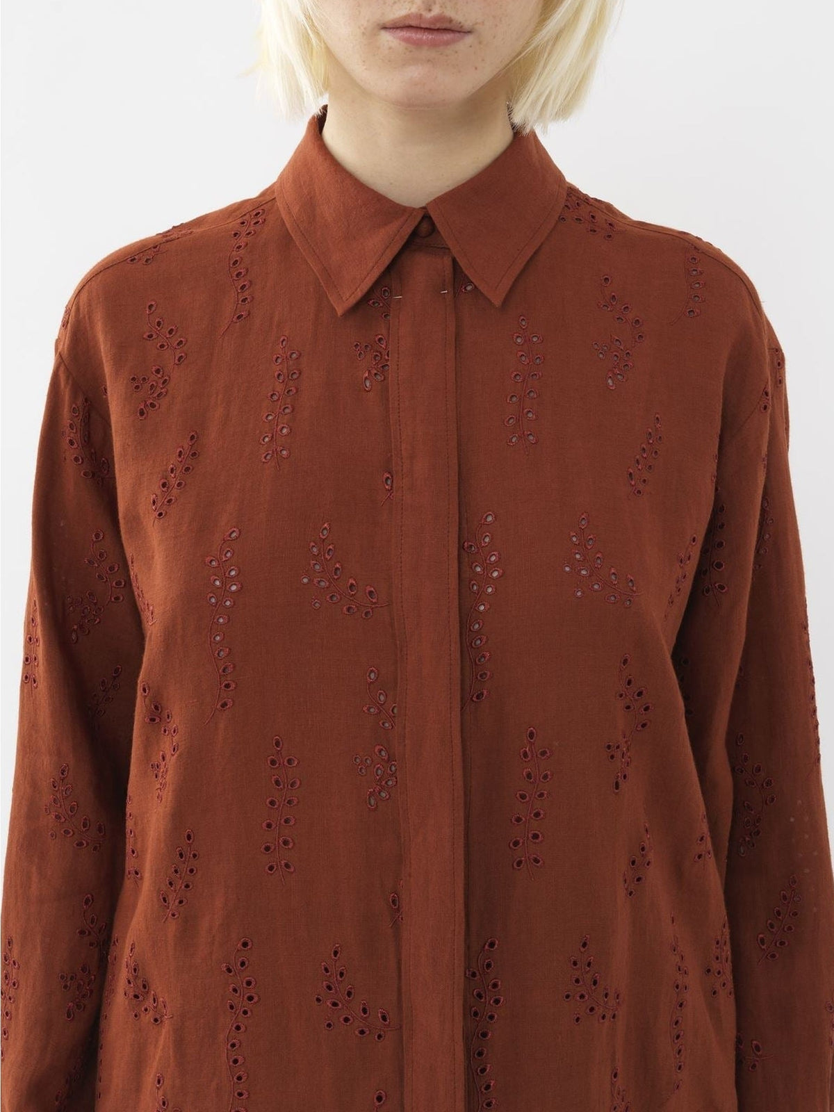 OK PORTE_Chemise longue Patricia Chloé x Eres en lin - Red Ochre