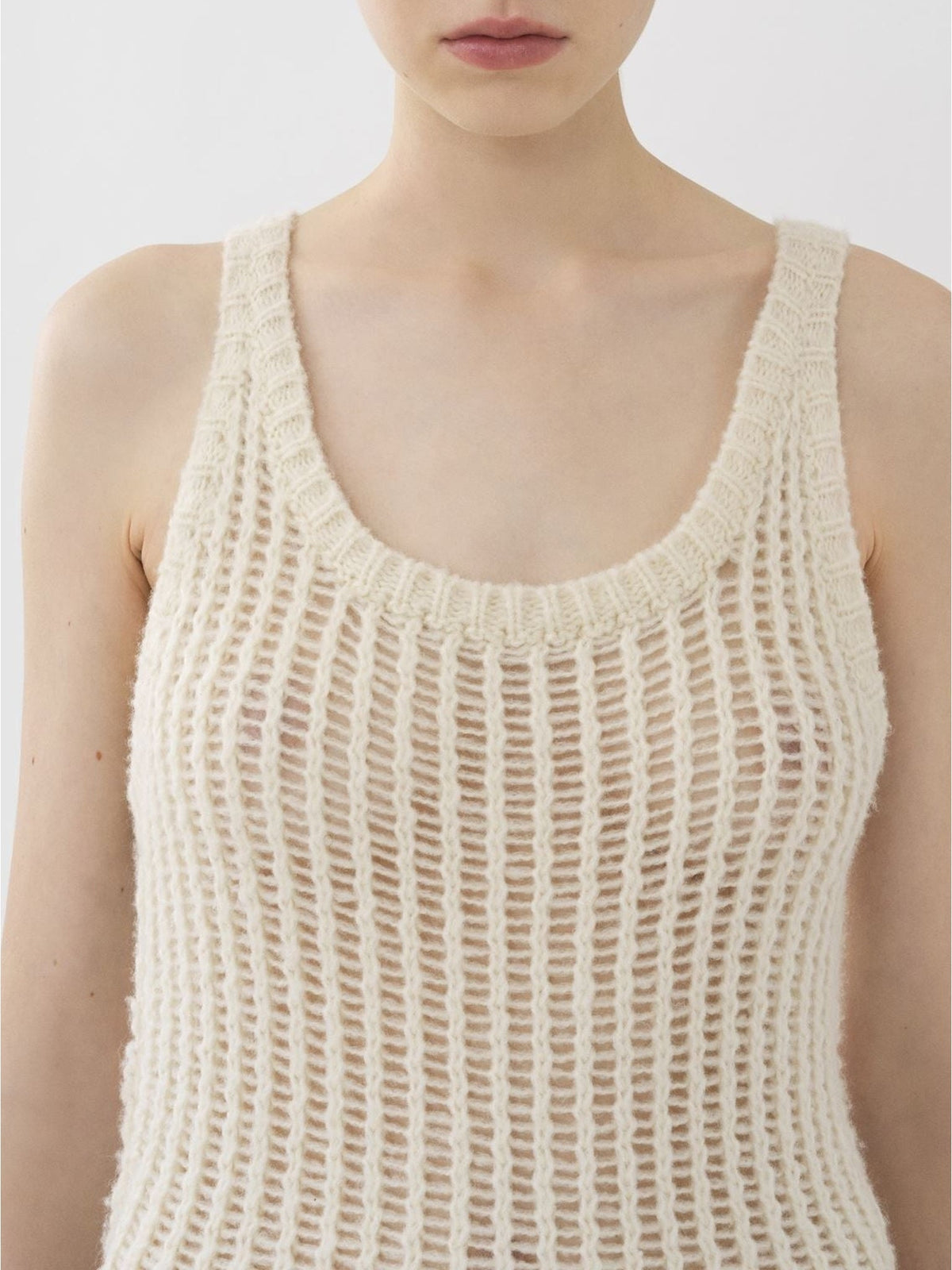 OK PORTE_Robe longue sans manches en laine - White Powder