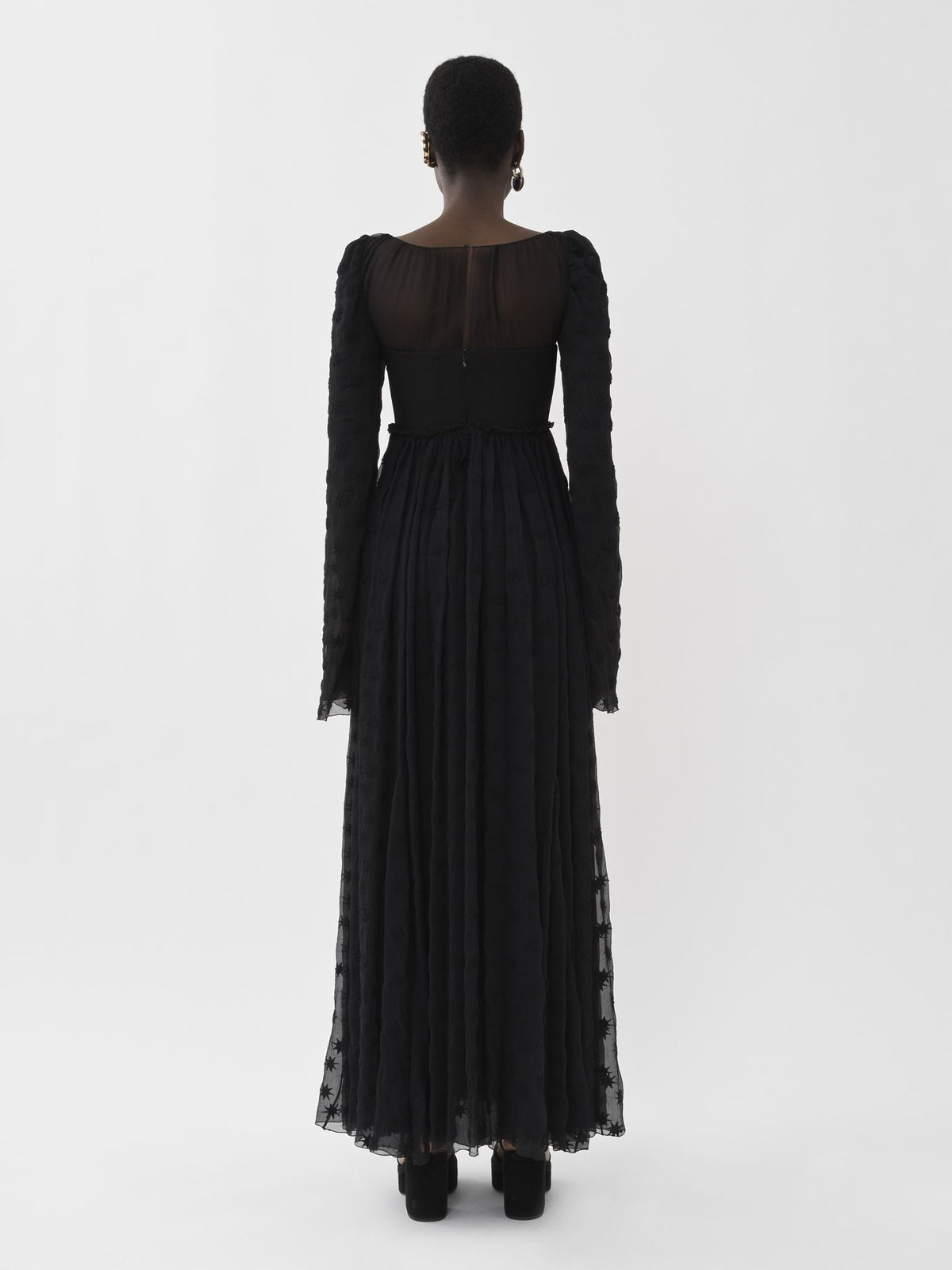 OK PORTE_Robe maxi empire en soie - Black