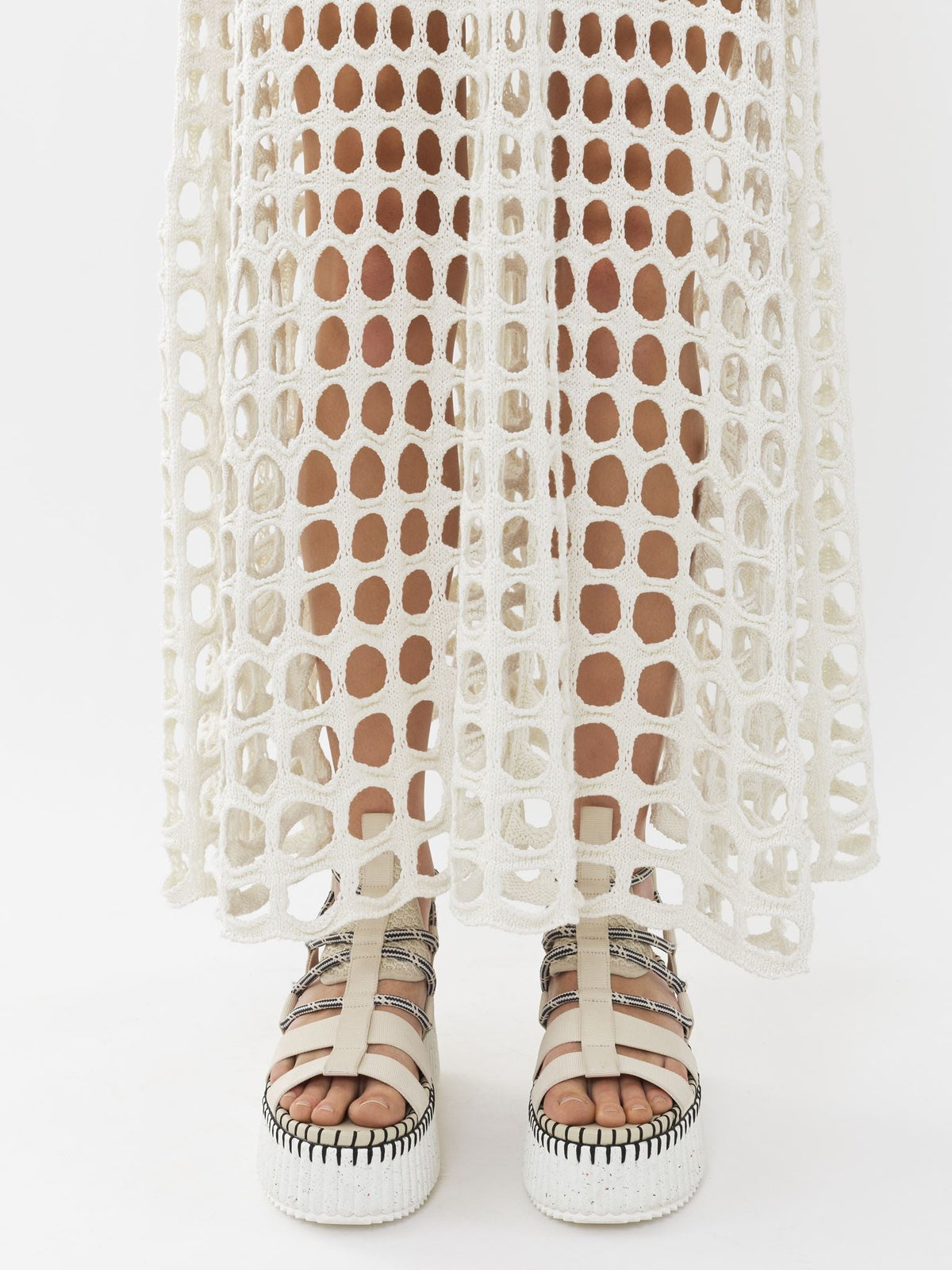 OK PORTE_Robe maxi sans manches en soie - White