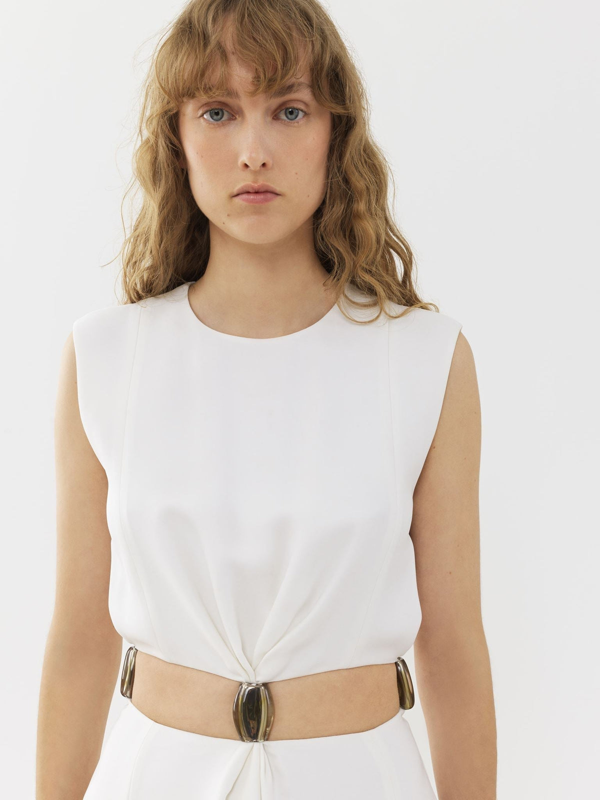 OK PORTE_Robe longue sans manches en soie - White