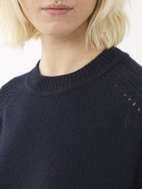 OK PORTE_Pull large col rond en cachemire - Iconic Navy