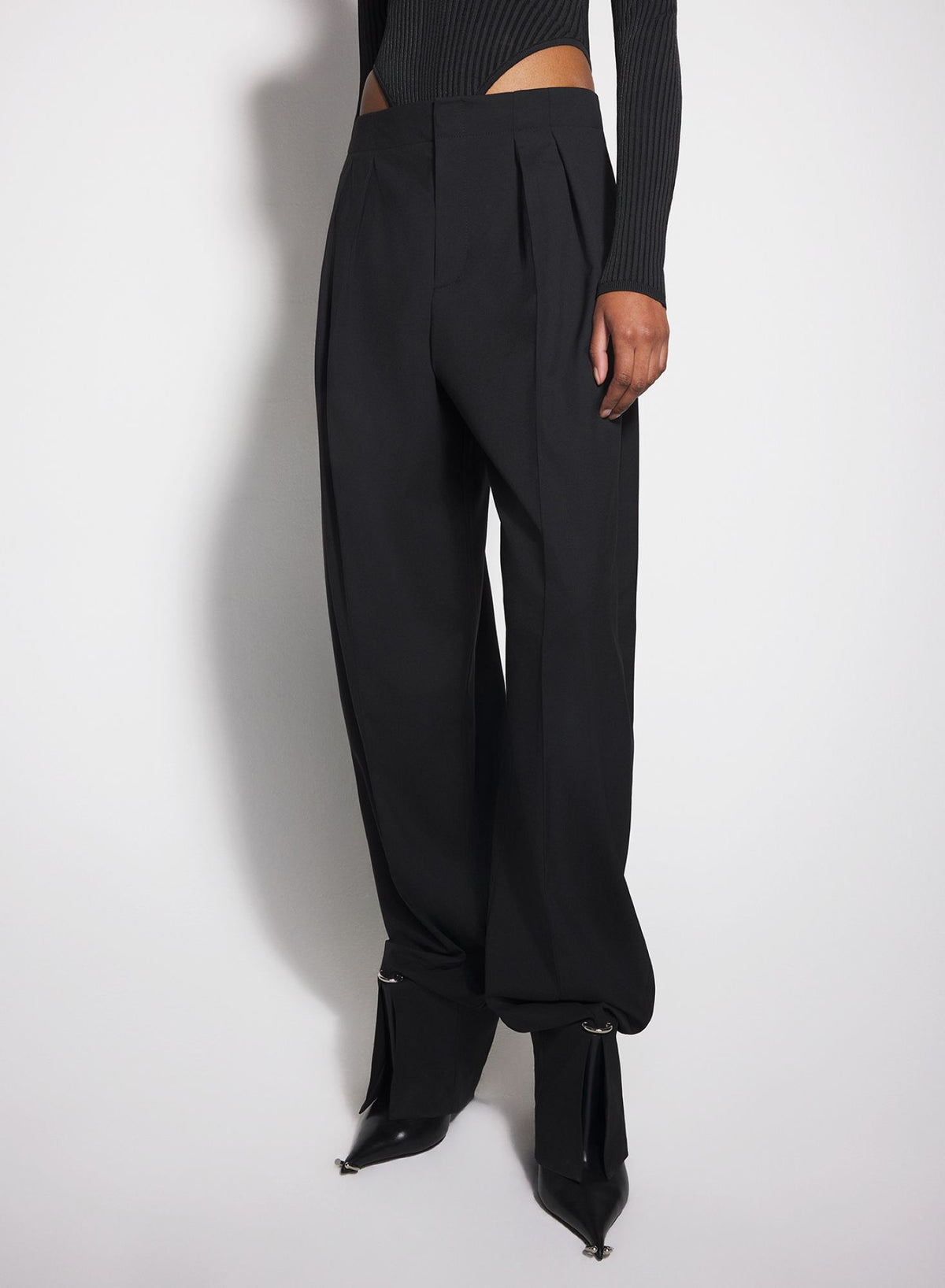OFF-WHITE PIERCED LOOSE TAILORED TROUSERS