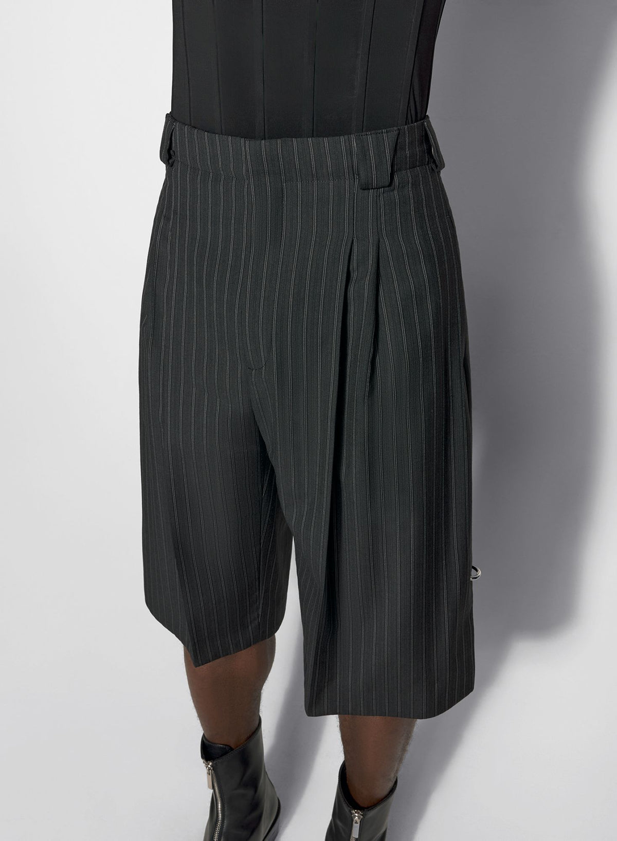 PINSTRIPE PIERCED TAILORED SHORTS