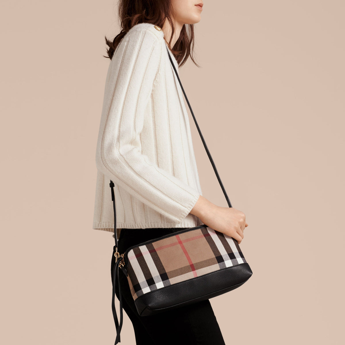 W CLUTCH BAG NOIR