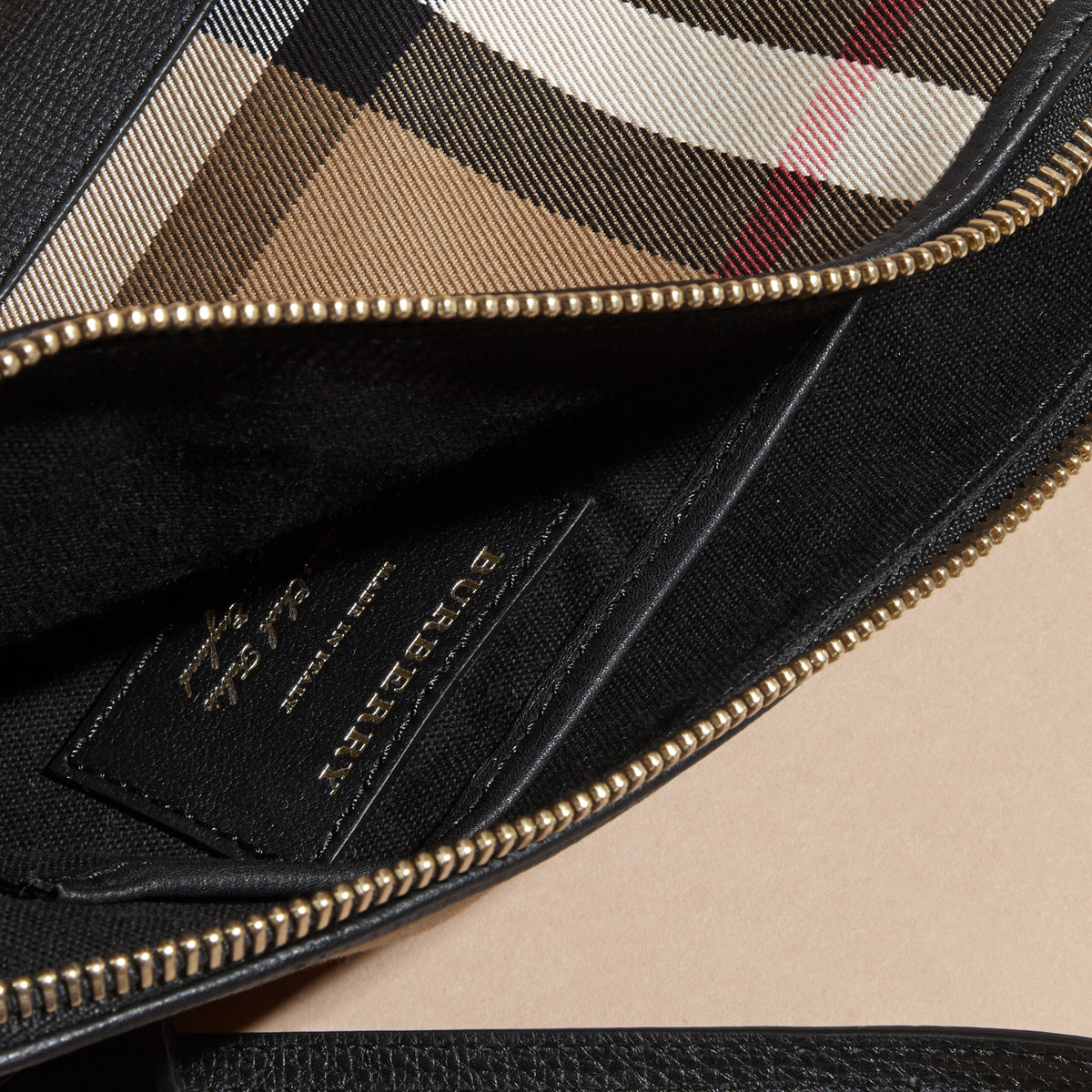 W CLUTCH BAG NOIR
