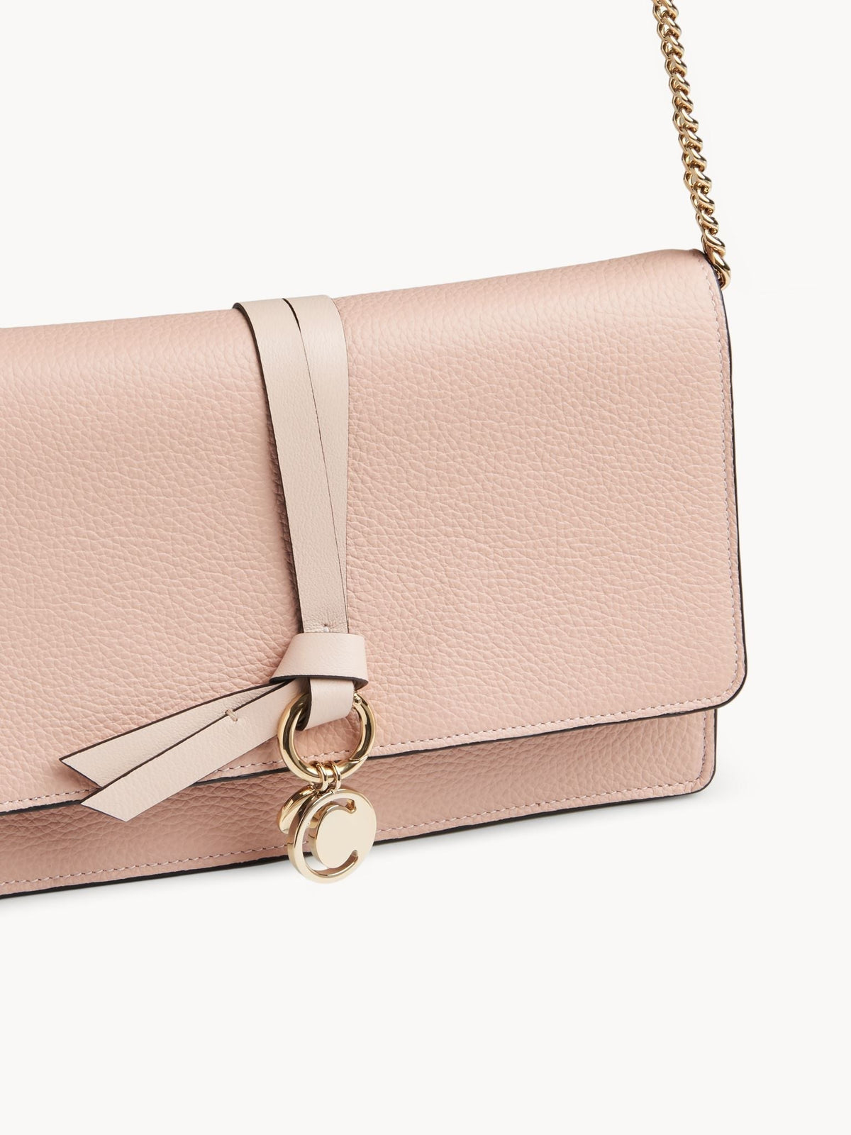 OK PORTE_Mini sac pochette à chaine Alphabet en cuir - Cement Pink