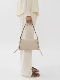 OK PORTE_Sac Baguette Tilda en cuir - Cement Beige