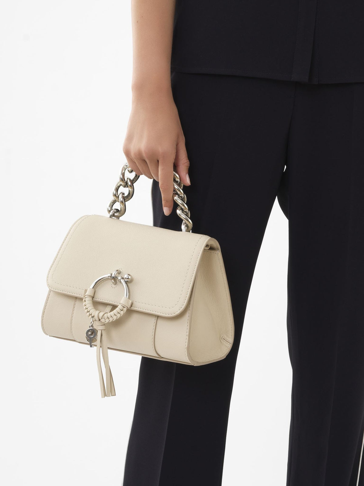 OK PORTE_Sac à main chaîne Joan en cuir - Cement Beige