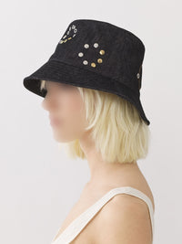 OK PORTE_Chapeau Bob à oeillets - Black