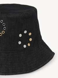 OK PORTE_Chapeau Bob à oeillets - Black