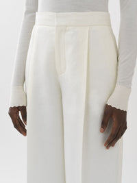 OK PORTE_Pantalon large en lin - Iconic Milk