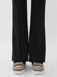 OK PORTE_Pantalon évasé en laine - Black