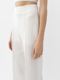 OK PORTE_Pantalon en laine - Eden White