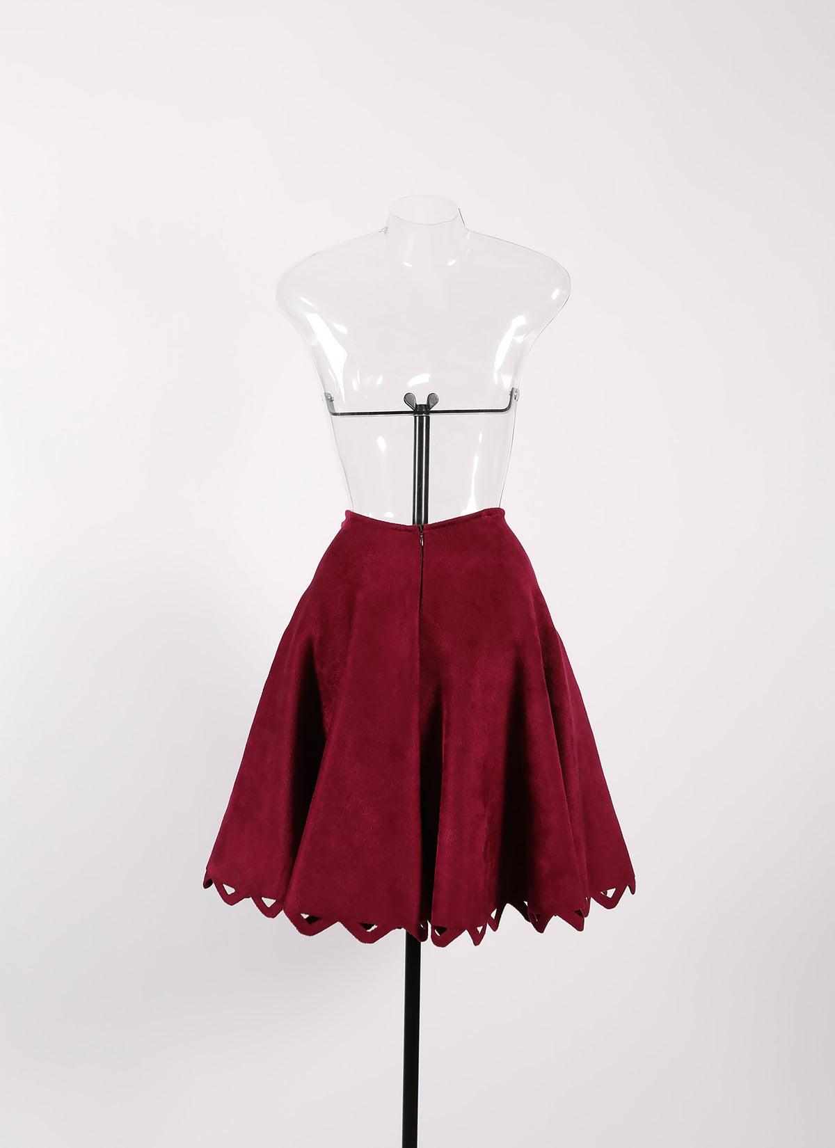 Short skirt in velvet with open hem - Fuchsia Pink