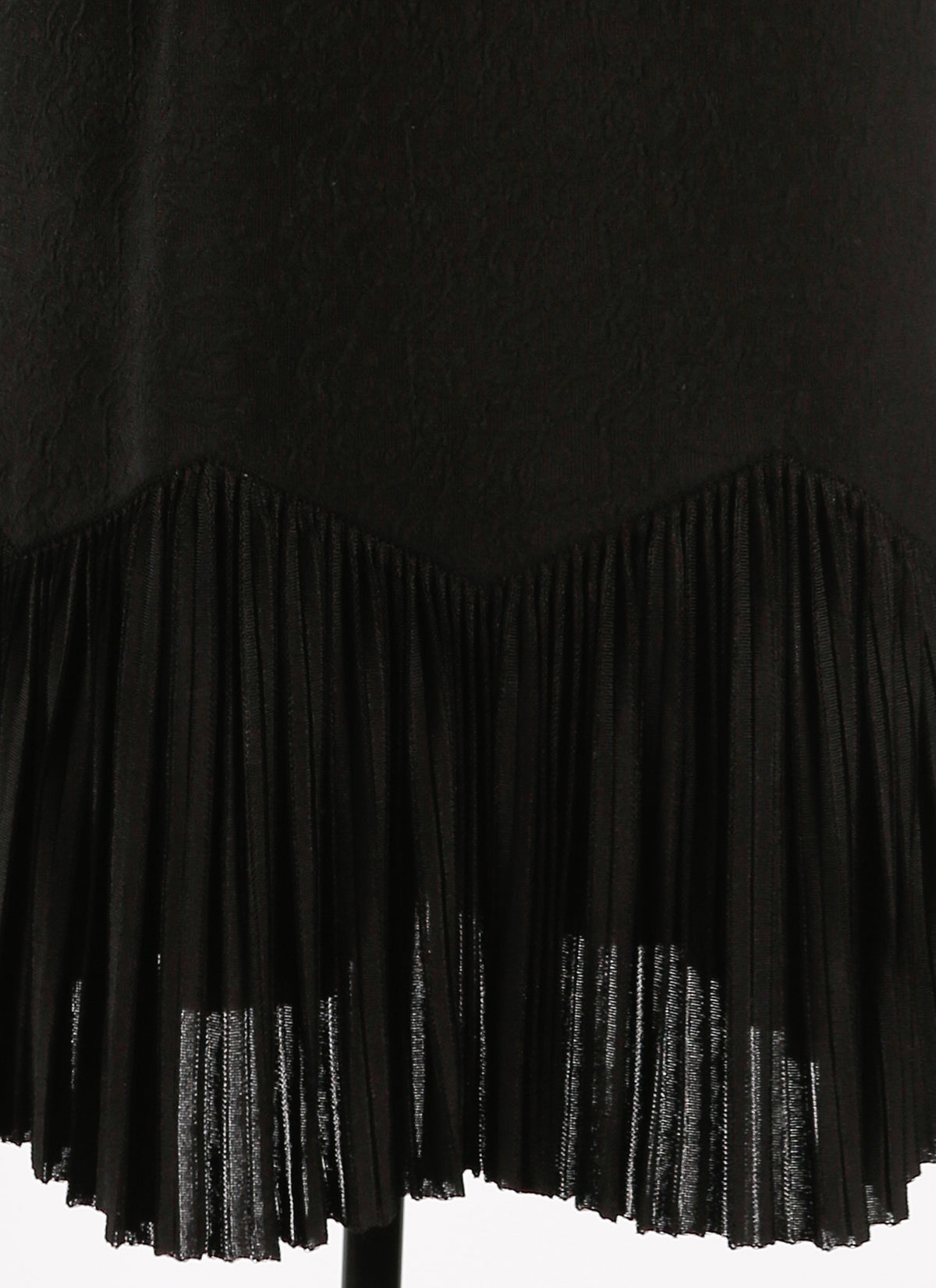 Long-sleeved ruffled mesh short dress - Black intense