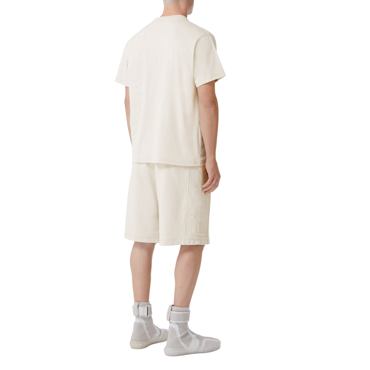 M JWEAR T SHIRT Parchemin