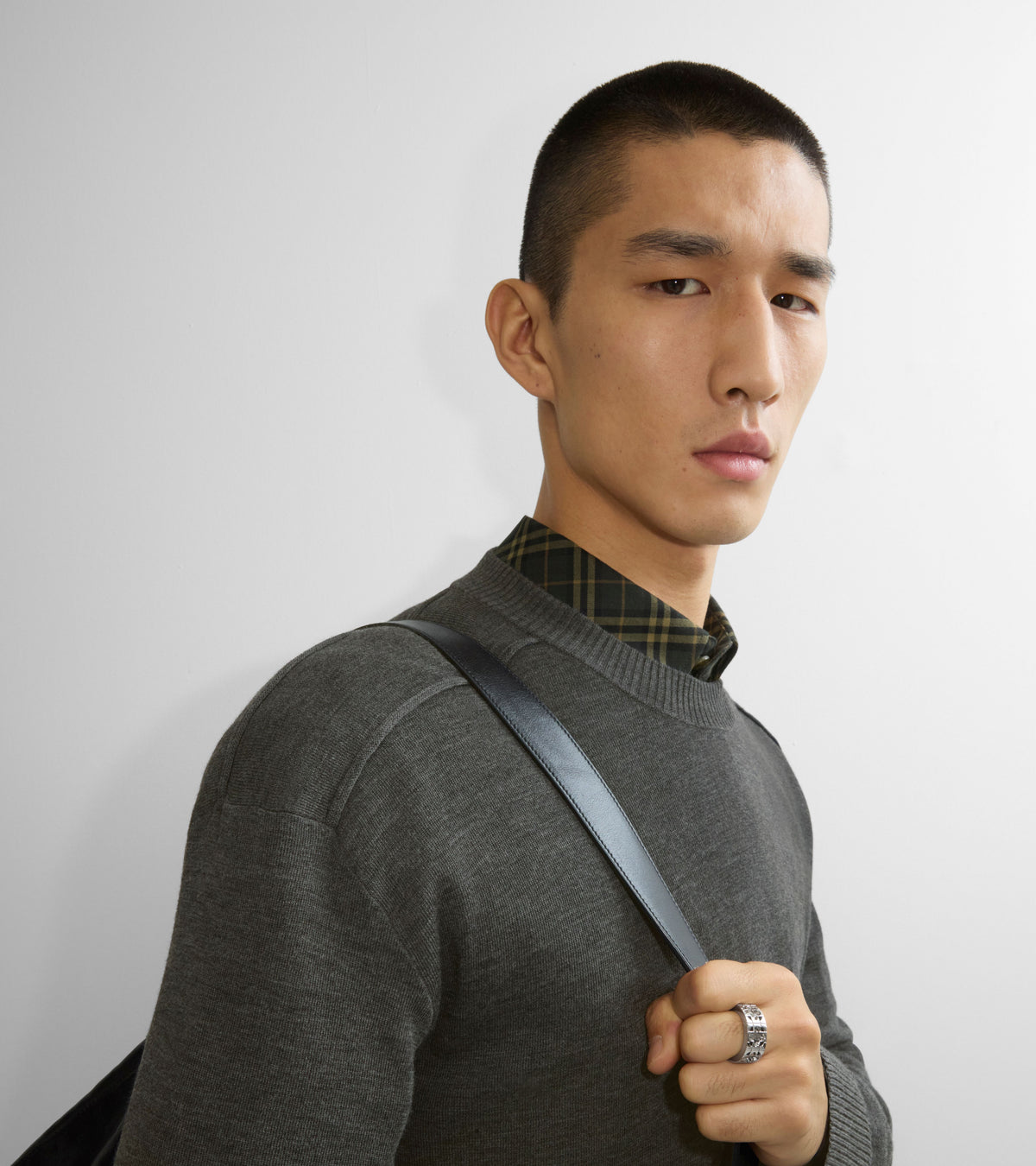 W RING ARGENT