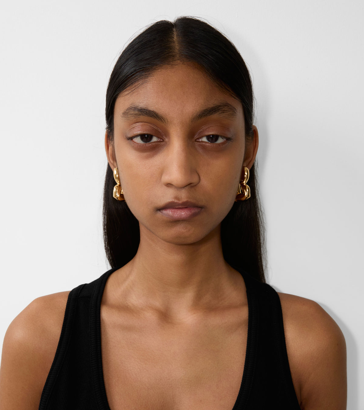 W EARRINGS OR