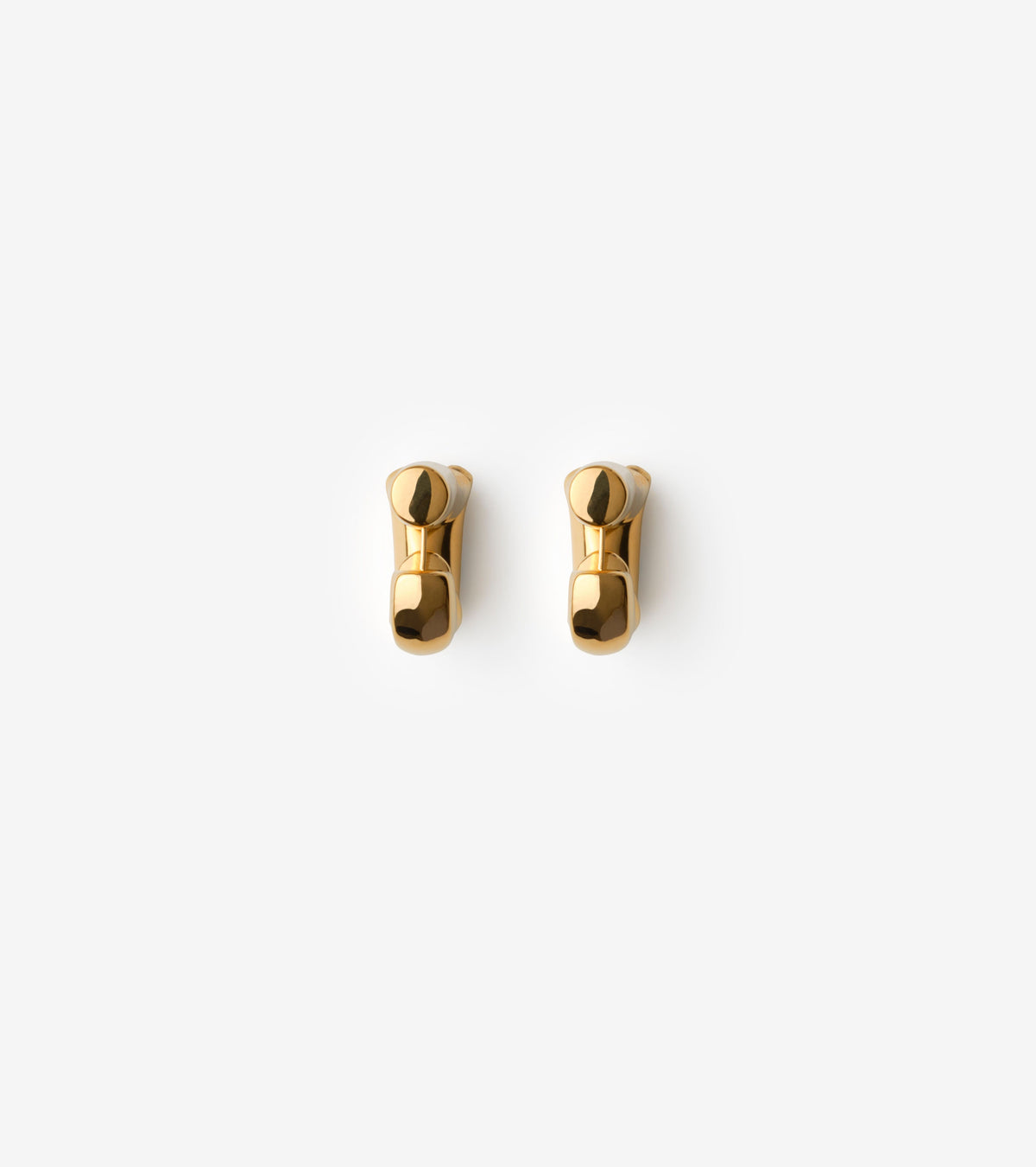 W EARRINGS OR
