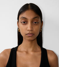 W EARRINGS OR
