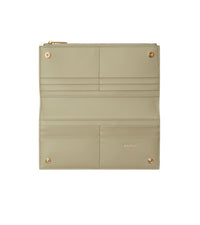 W WALLET LICHEN