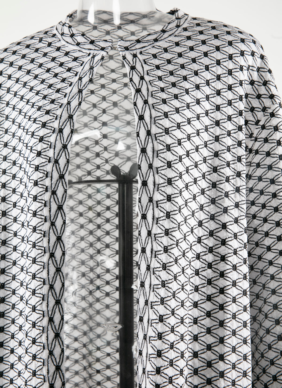 Silk coat - Black & White