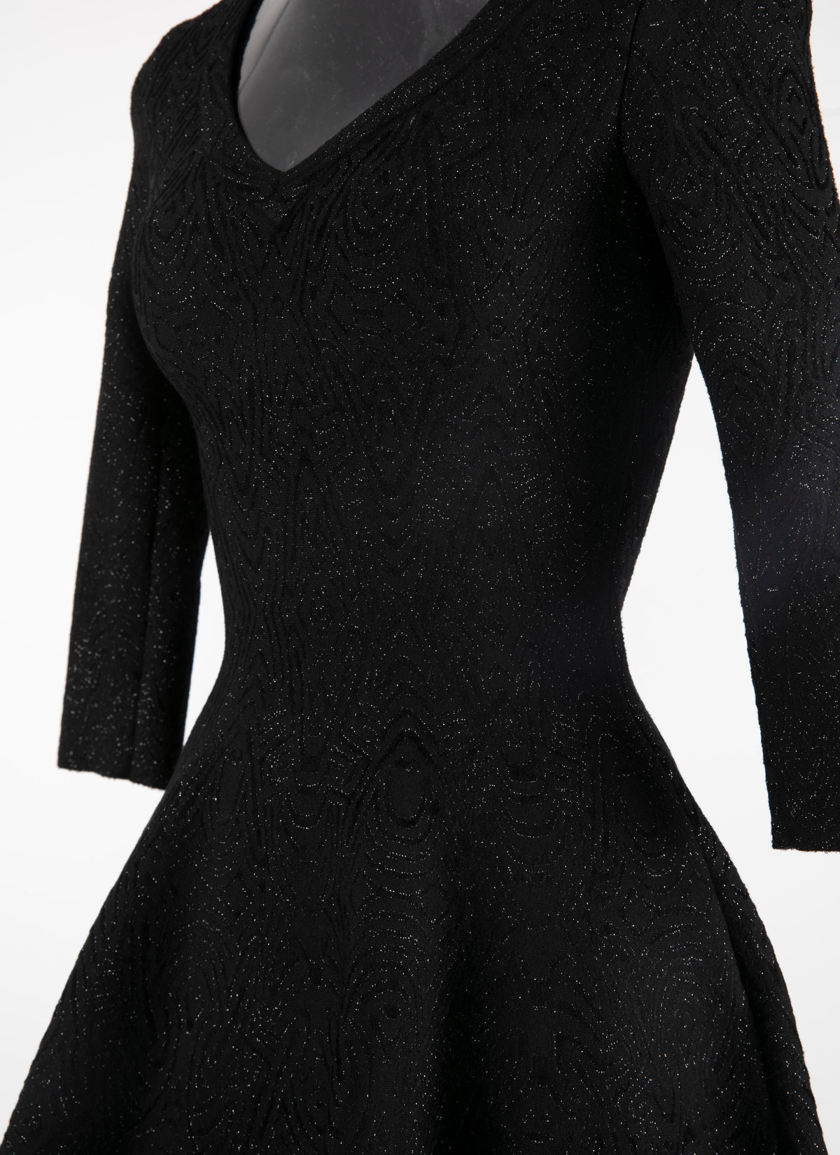 Robe courte évasée à col rond et manches 3/4 - Noir Brillant
