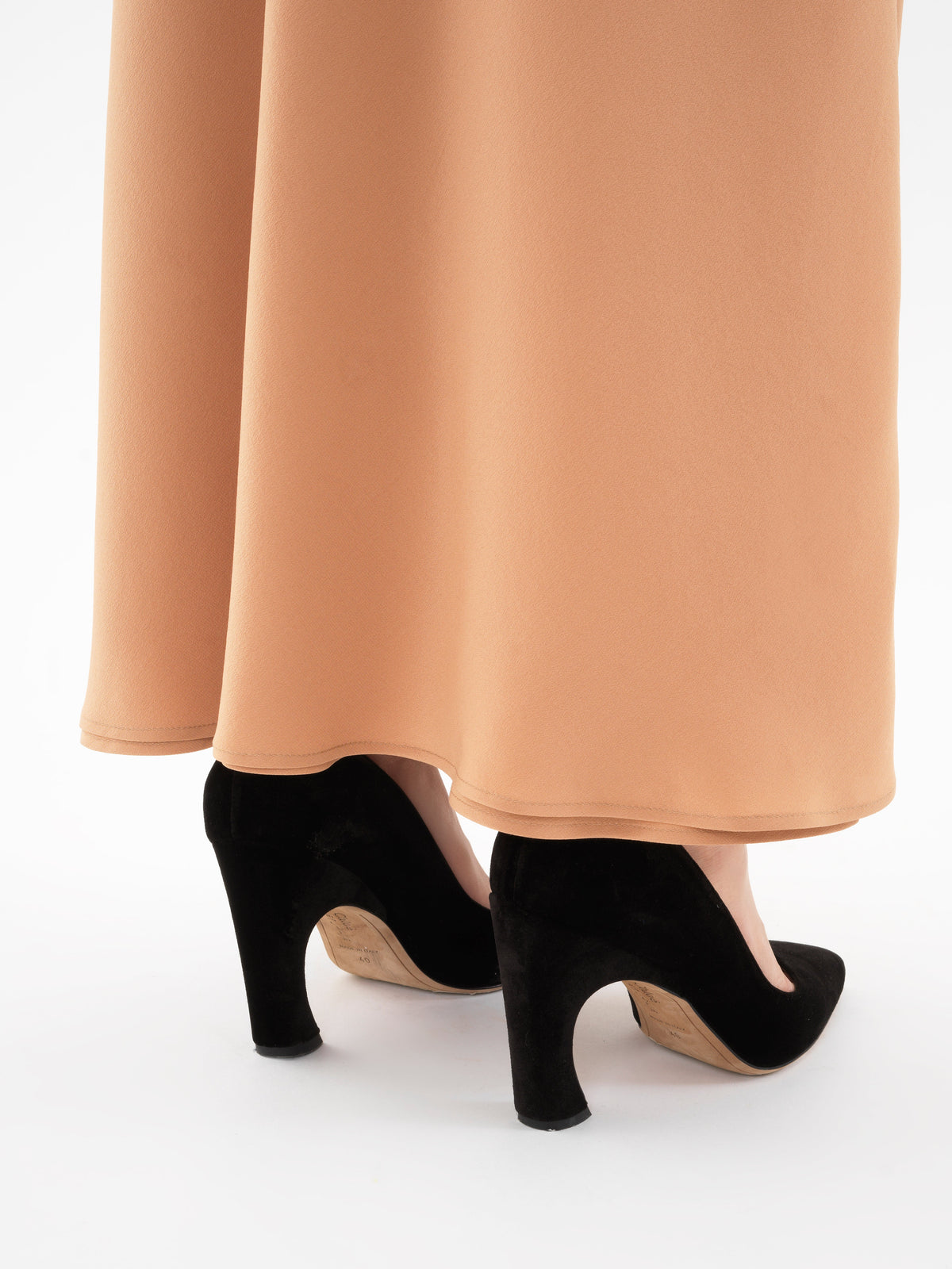 OK PORTE_Robe midi fines bretelles en soie - Cheek