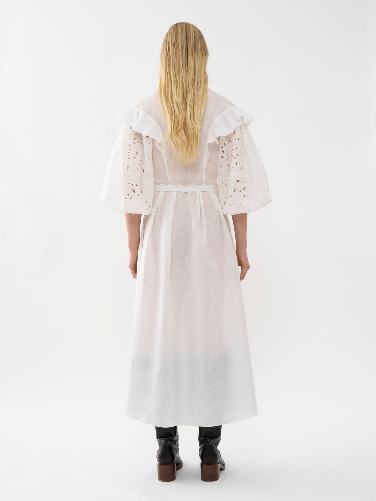 OK PORTE_Robe chemise volantée en lin - Iconic Milk