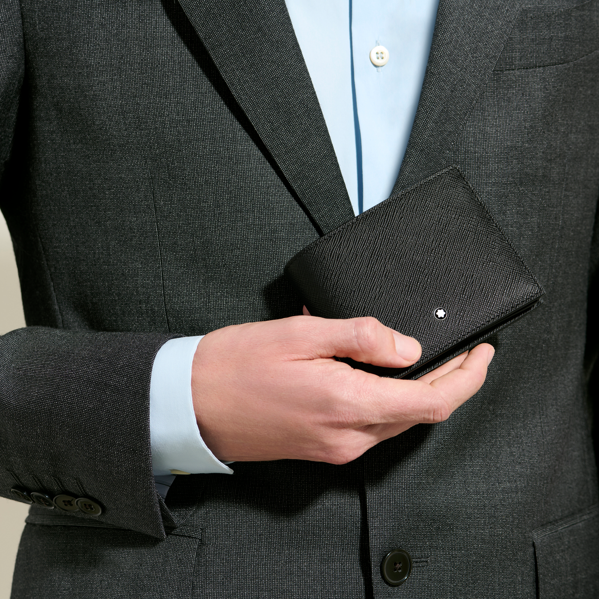 Portefeuille 6cc avec 2 Poches Ajourées en Cuir Sartorial