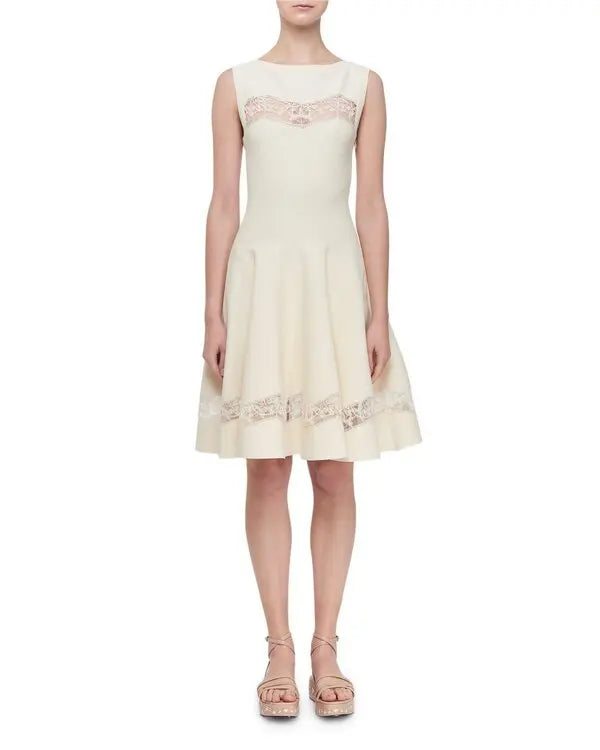 Sleeveless lace dress - Chamois