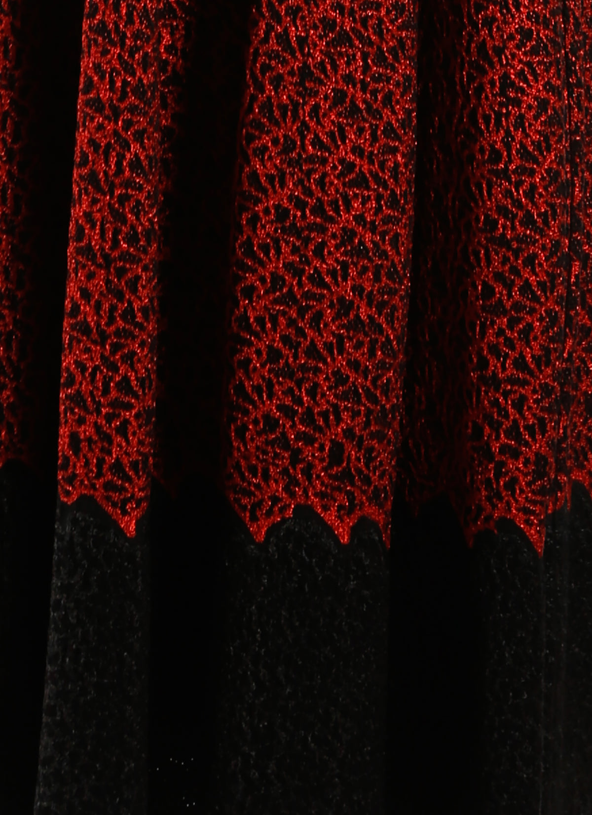 Jungle long sleeve dress - Black & Red