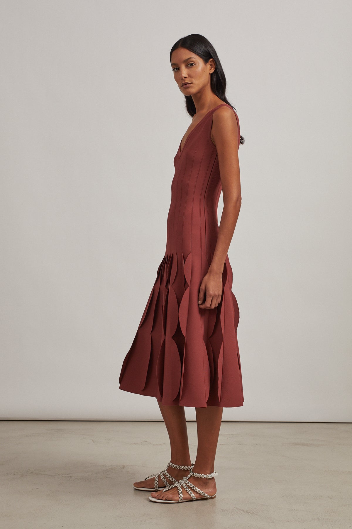 Robe longue évasée et texturée en maille - Grenat